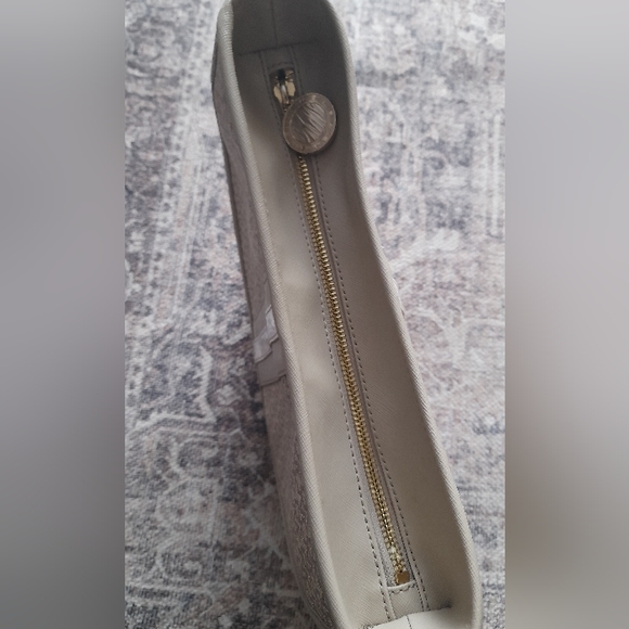 DNKY saddle bag in tan - Picture 3 of 5